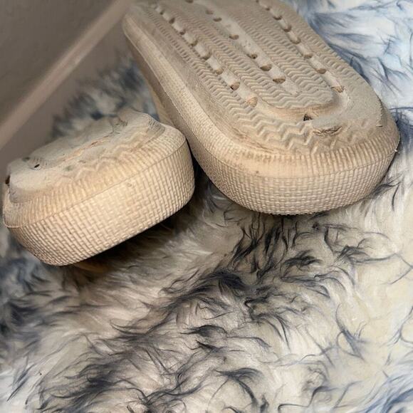 CUSHIONAIRE Recovery Slide Sandals | Sz 8 - Picture 6 of 8